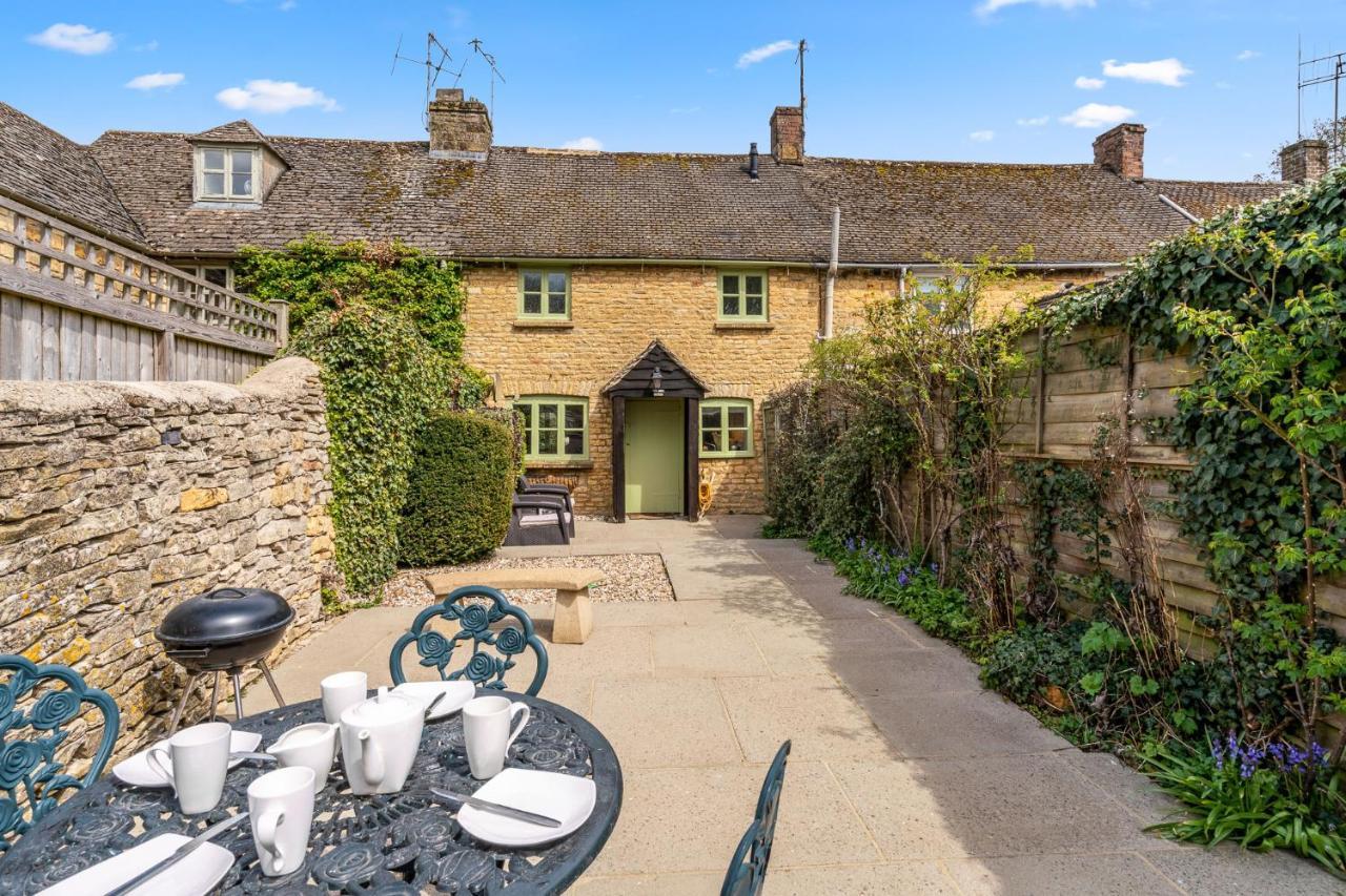 Forsythia Cottage Bourton-on-the-Water Exterior photo